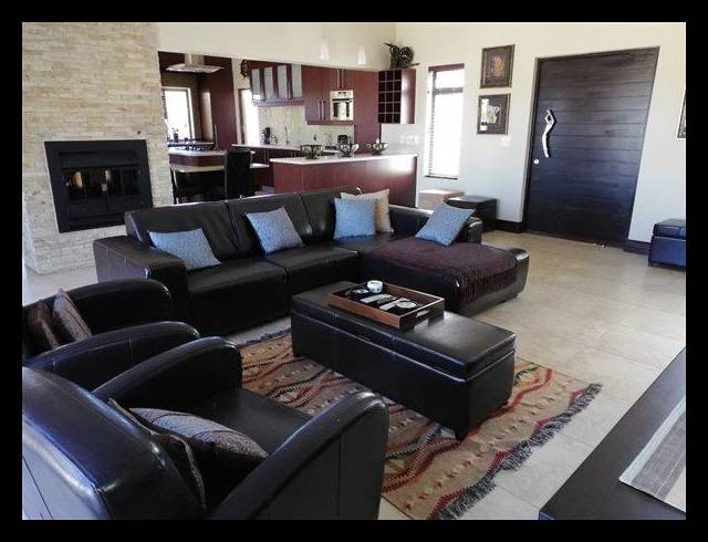 4 BEDROOM HOUSE FOR SALE IN VAAL MARINA